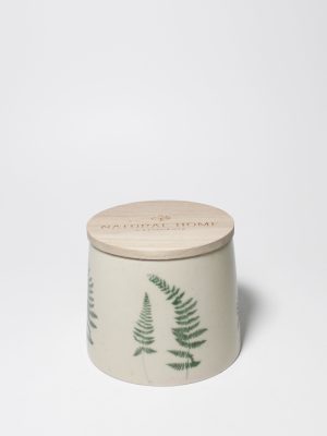 Eucalyptus Natural Home 7 oz scented candle